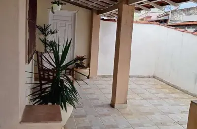 Casa com 4 dormitórios à venda, 189 m² por r$ 810.000 - esplanada - pouso alegre/mg