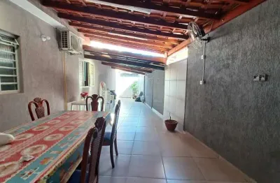 Casa com 3 dormitórios à venda, 168 m² por r$ 550.000,00 - cruzeiro do sul - pouso alegre/mg