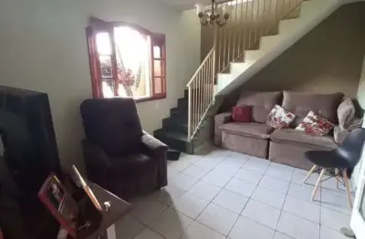Casa com 4 dormitórios à venda, 159 m² por r$ 460.000,00 - jardim iara - pouso alegre/mg