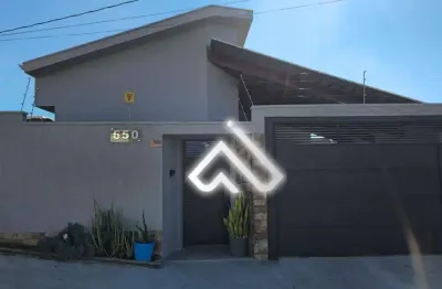 Casa com 3 dormitórios à venda, 180 m² por r$ 800.000,00 - jardim floresta - pouso alegre/mg