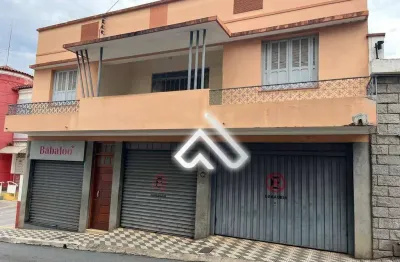 Casa com 3 dormitórios à venda, 346 m² por r$ 2.500.000 - centro - pouso alegre/mg