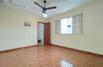 Sobrado com 4 dormitórios à venda por r$ 1.200.000,00 - centro - pouso alegre/mg