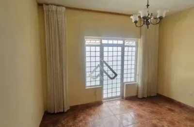 Apartamento à venda, 99 m² por R$ 240.000,00 - Centro - Pouso Alegre/MG