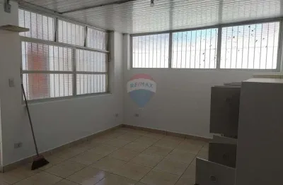 Casa comercial de esquina com habite-se – ideal para negócios!