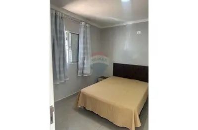 Studio /kitnet mobiliada para locação para executivo, profissional ou estudante.