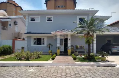 Linda casa com piscina no condominio jardim santa maria - jacareí - sp