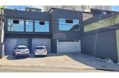 Imóvel Comercial para Locação – Estrutura Ampla, 7 Vagas e Localização Estratégica