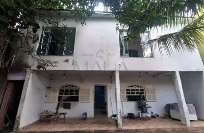 Casa à venda em duque de caxias, parque beira mar, com 2 quartos, com 108 m²