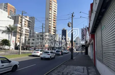 Ponto comercial com 10 salas à venda na Avenida Visconde de Guarapuava, 674, Centro, Curitiba