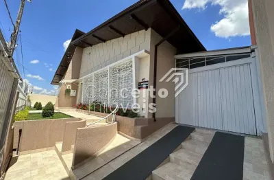 Casa com 3 quartos à venda na Rua Tenente Hinon Silva, 135, Centro, Ponta Grossa