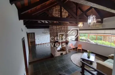 Casa com 4 quartos à venda na Rua Professor Heitor Ditzel, 172, Estrela, Ponta Grossa
