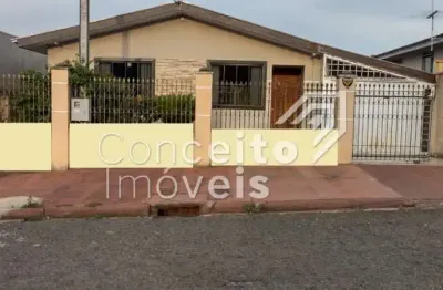 Casa com 3 quartos à venda na Rua Vereador Dorival de Arruda Moura, 68, Uvaranas, Ponta Grossa