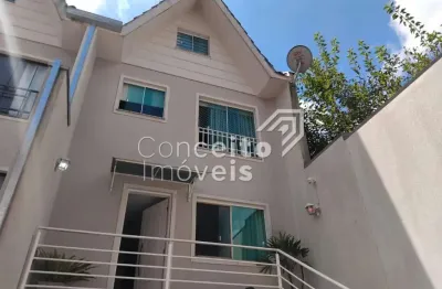 Casa com 3 quartos à venda na Rua Padre Renato Canta, 209, Jardim Carvalho, Ponta Grossa