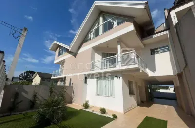 Casa com 3 quartos à venda na Rua Doutor Antônio Schwansee, 657, Estrela, Ponta Grossa