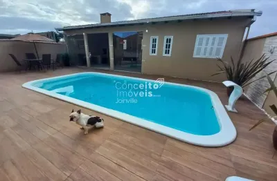 Casa com 3 quartos à venda na Vila Nova, Joinville 