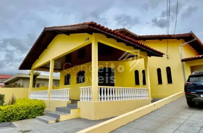 Casa com 3 quartos à venda no Uvaranas, Ponta Grossa 