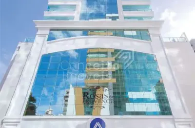 Apartamento com 3 quartos à venda na Rua 1208, 240, Meia Praia, Itapema