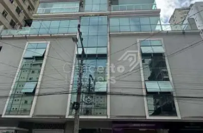 Apartamento com 4 quartos à venda na Rua 236, 530, Meia Praia, Itapema