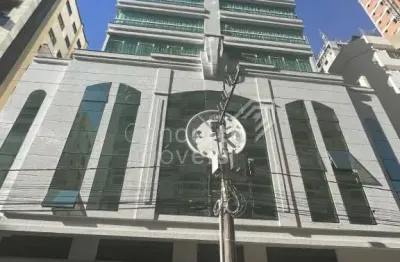 Apartamento com 3 quartos à venda na Avenida 276, 447, Meia Praia, Itapema