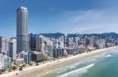 Apartamento com 3 quartos à venda na Rua 245, 55, Meia Praia, Itapema
