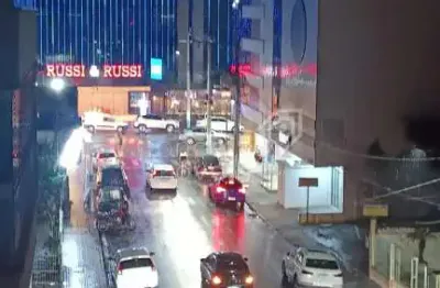 Apartamento com 3 quartos para alugar na Rua 252, 67, Meia Praia, Itapema