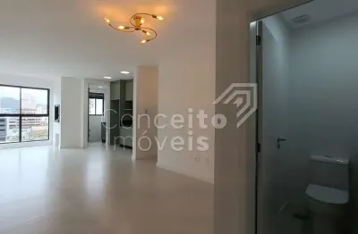 Apartamento com 3 quartos para alugar na Rua 256, 520, Meia Praia, Itapema