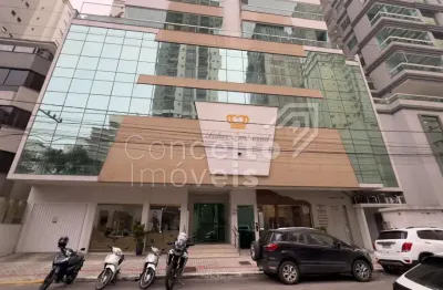 Apartamento com 3 quartos à venda na Rua 234, 406, Meia Praia, Itapema