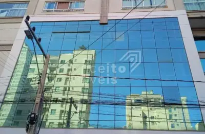 Apartamento com 3 quartos para alugar na Rua 262, 293, Meia Praia, Itapema