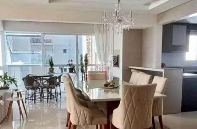 Apartamento com 3 quartos à venda na Rua 961, 22, Centro, Balneário Camboriú