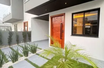 Casa com 3 quartos à venda na rua padova, 100, pagani, palhoça por r$ 830.000