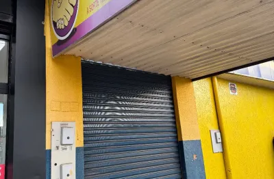 Sala comercial com 1 sala para alugar na Avenida Brasil, 7375, Zona 05, Maringá