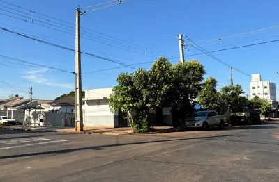 Casa comercial à venda na Rua Pioneiro José dos Santos, 498, Jardim Itaipu, Maringá