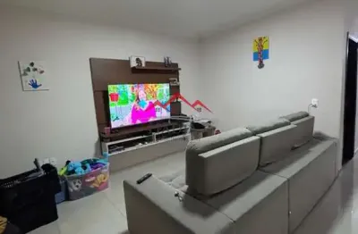 Casa com 3 quartos à venda na Rua Vandir Ceccato, Jardim das Tulipas, Jundiaí