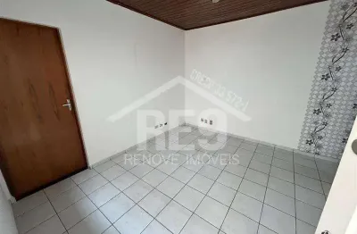 Casa com 2 quartos para alugar na Rua Roberto Rohe, Vila Nova, São Paulo