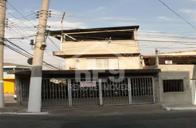 Casa com 4 quartos à venda na Rua Curuaés, Vila Ema, São Paulo