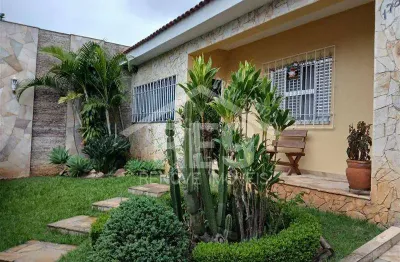 Casa com 3 quartos à venda na Rua Augusto Fetzer, Vila Ema, São Paulo