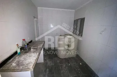Casa com 1 quarto para alugar na Rua Gomes, Vila Ema, São Paulo
