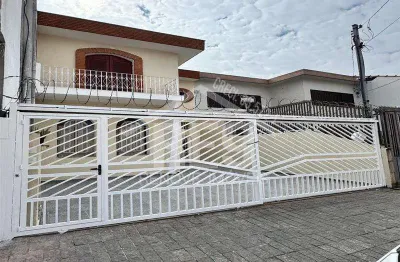 Casa com 5 quartos à venda na Rua Pedro de Resende, Tatuapé, São Paulo