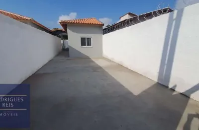 Casa com 2 quartos à venda no Balneário dos Golfinhos, Caraguatatuba 