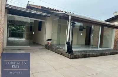 Casa com 3 quartos para alugar no Martim de Sá, Caraguatatuba 