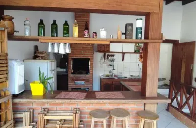 Casa à venda no Pontal da Cruz, São Sebastião 