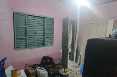 Casa à venda no Perequê Mirim, Caraguatatuba 