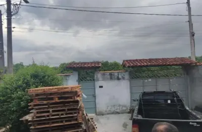 Casa à venda no Balneário dos Golfinhos, Caraguatatuba 