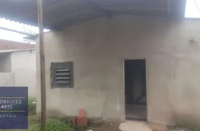 Casa à venda no Travessão, Caraguatatuba 