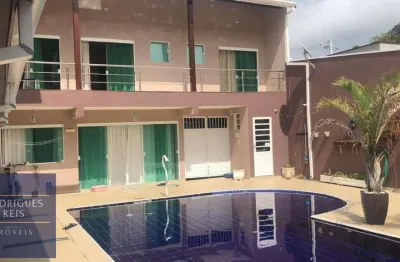 Casa com 3 quartos à venda no Benfica, Caraguatatuba 