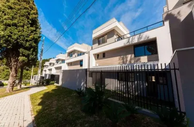 Casa em condomínio fechado em santa felicidade, 3 suítes, 2 vagas, ático com churrasqueira