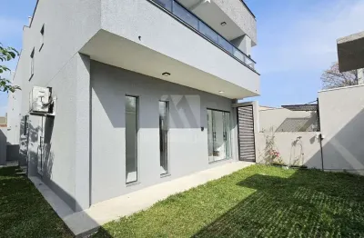 Sobrado em Condomínio fechado no bairro Cajuru semi mobiliado, 4 Quartos, 2 Suítes