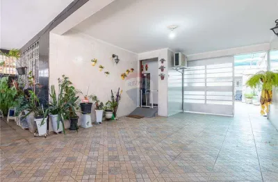 Casa térrea com 150 metros com 3 quartos e 3 vagas na vila ré zona leste são paulo