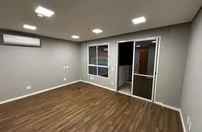 Sala comercial para alugar na Rua John Harrison, 299, Lapa, São Paulo