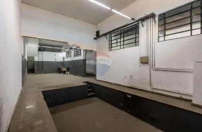 'Prédio Comercial para VENDA no Ipiranga – 320m², Pronto para Uso e Excelente Localização!'
